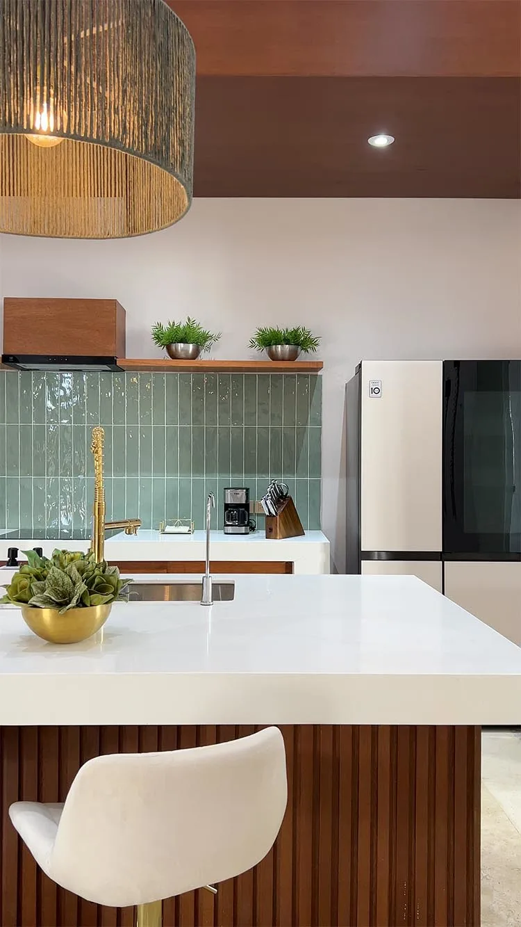Cocina moderna fotografiada con el Método POP™